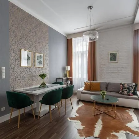 Chic, Captivating Space Near Opera House Budapeszt Zewnętrze zdjęcie